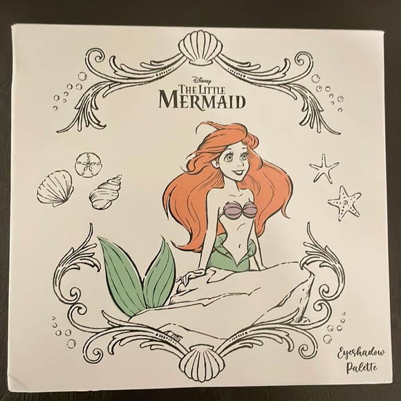 Disney’s The Little Mermaid Eyeshadow Pallette - Picture 1 of 4